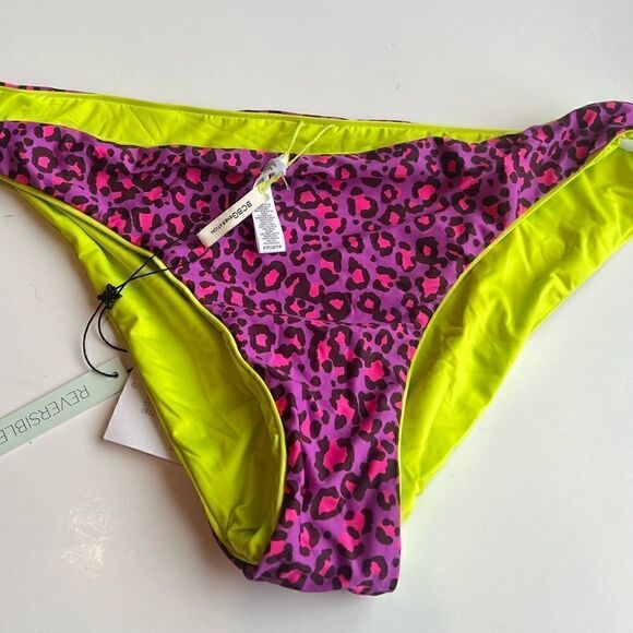 BCBGeneration HOT SPOT REVERSIBLE BIKINI swimsuit size L New - Picture 3 of 5